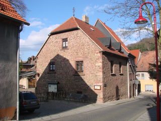 Bild: Das Haus des Hans und der Margarethe Luther in Mansfeld - hier verbrachte Martin Luther einige Jahre seiner Kindheit und Jugend.