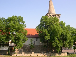 Bild: Der Zuckerhut oder Hexenturm von Hettstedt.