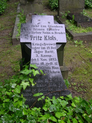 Bild: Kriegergrab auf den Alten Friedhof, dem campo santo, in Eisleben.