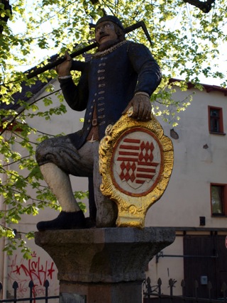 Bild: Denkmal Kamerad Martin am Breiten Weg in der Lutherstadt Eisleben.
