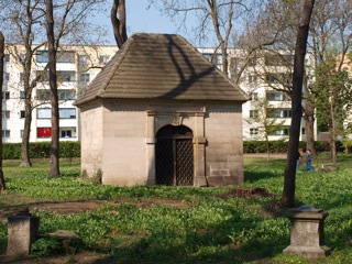 Bild: Auf dem Alten Friedhof oder Campo Santo in der Lutherstadt Eisleben.