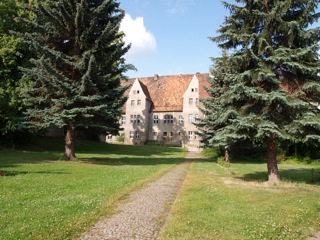 Bild: Das Schloss zu Ermsleben.