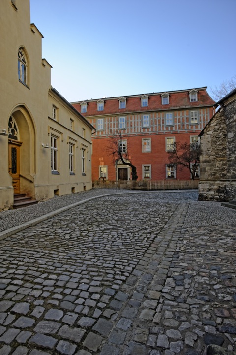 Bild: Das Stephaneum in Aschersleben. An diese höhere Schule ist der Dichter Gottfried August Bürger gegangen. Aufnahme aus dem Jahre 2012.