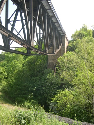 Bild: Der Wipperliese Viadukt oder Hasselbach Viadukt in Mansfeld.