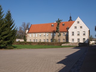 Bild: Das Schloss der Familie von Hardenberg in Wiederstedt.