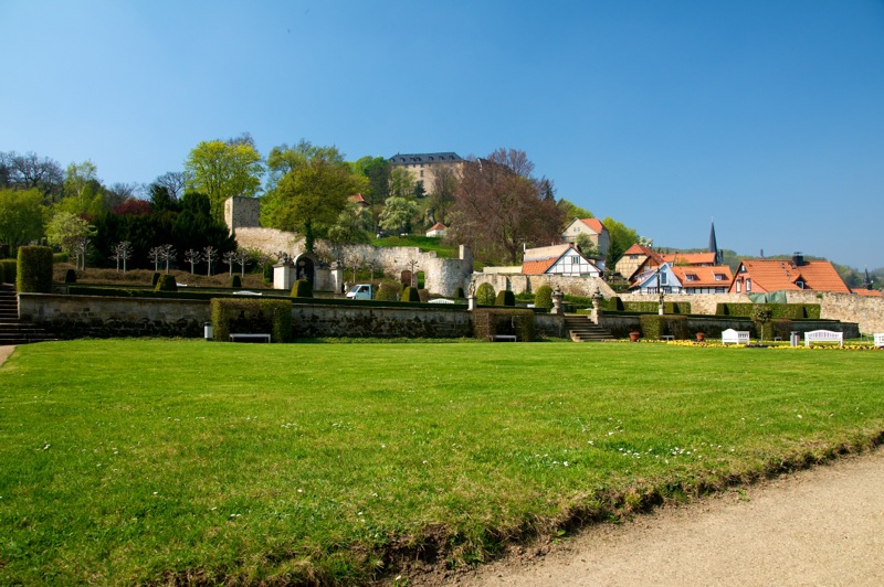 Bild: Blick vom Barockgarten auf das Große Schloss zu Blankenburg im Harz.