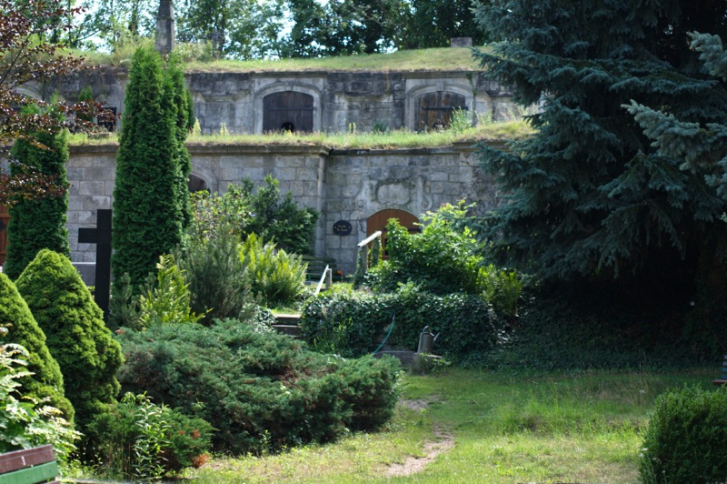 Bild: Gruftanlage auf dem Wiperti-Friedhof zu Quedlinburg.